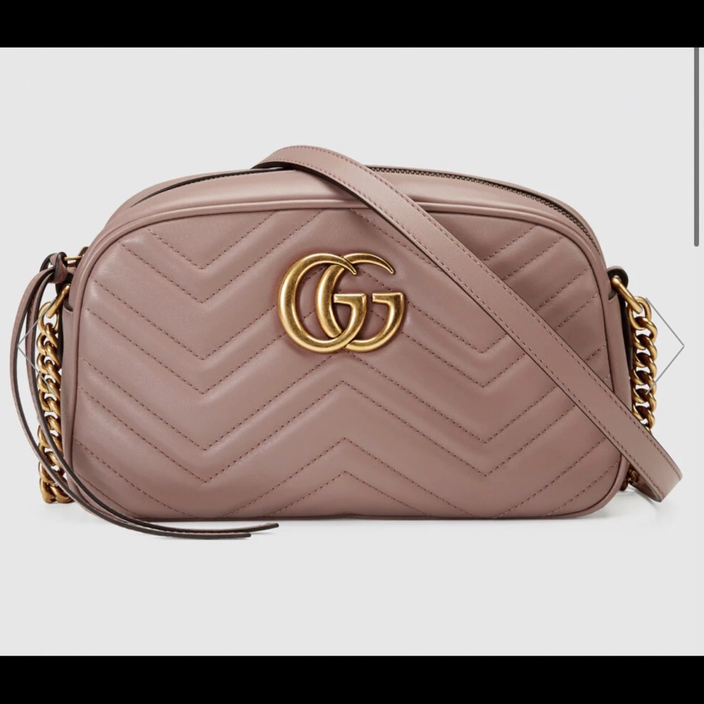 AUTHENTIC GG Marmont small matelassé
shoulder bag - dusty pink